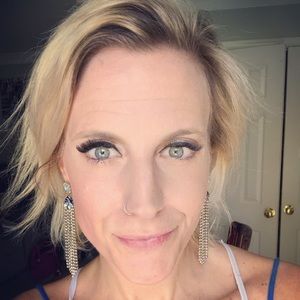 Meet your Posher, Anne